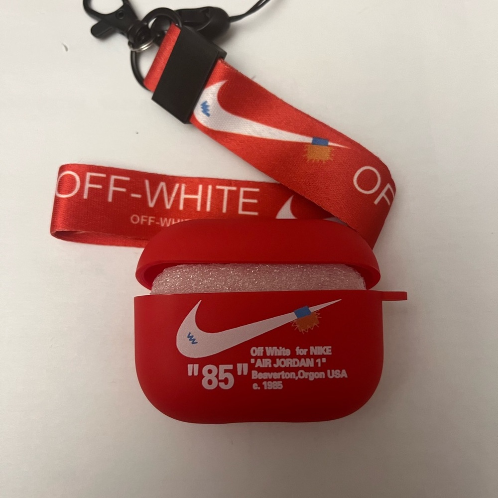 Nike airpod pro protective case